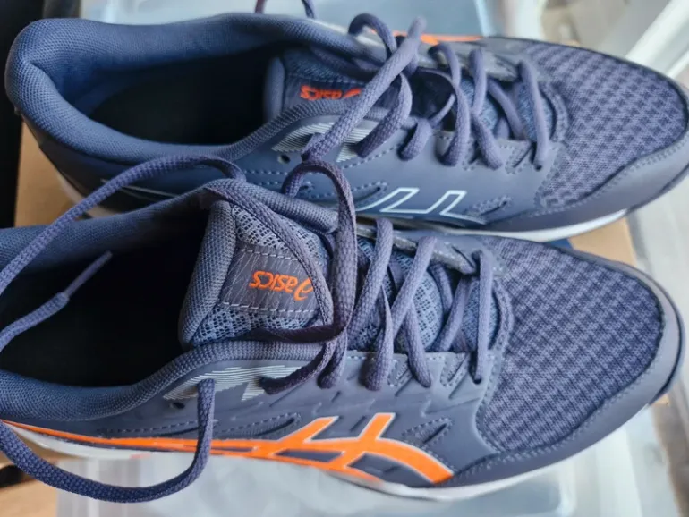 Używany Asics Gel Rocket 11 bike — zdjęcie 4 z 9