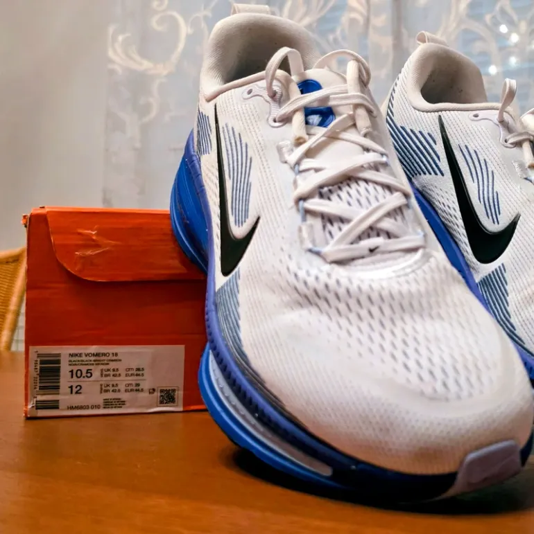 Used Nike Vomero 18 bike — image 8 of 8