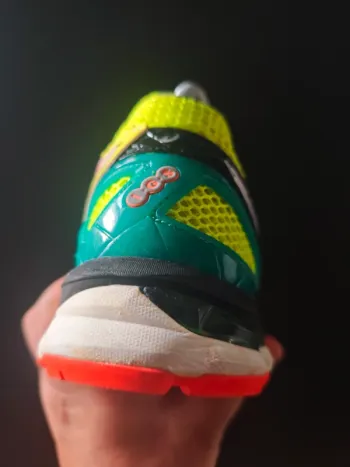 Used Asics GEL-GT-2000 bike — image 7 of 9