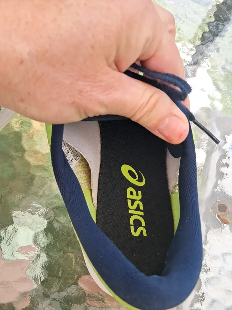 Used Asics Magic Speed bike — image 6 of 7