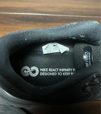 Used Nike React Infinity Run Flyknit 2 bike — image 5 of 5