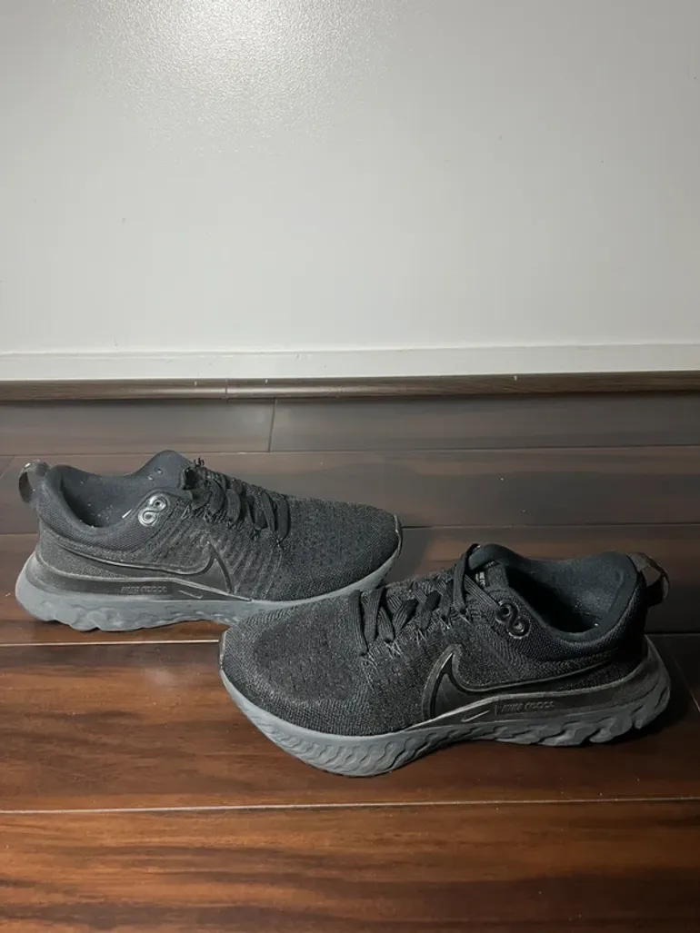 Used Nike React Infinity Run Flyknit 2 bike — image 1 of 5