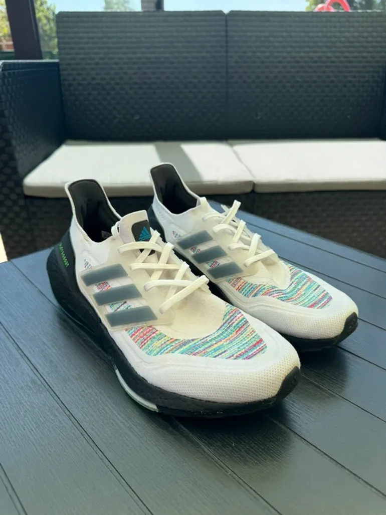 Used Adidas Ultraboost bike — image 5 of 7