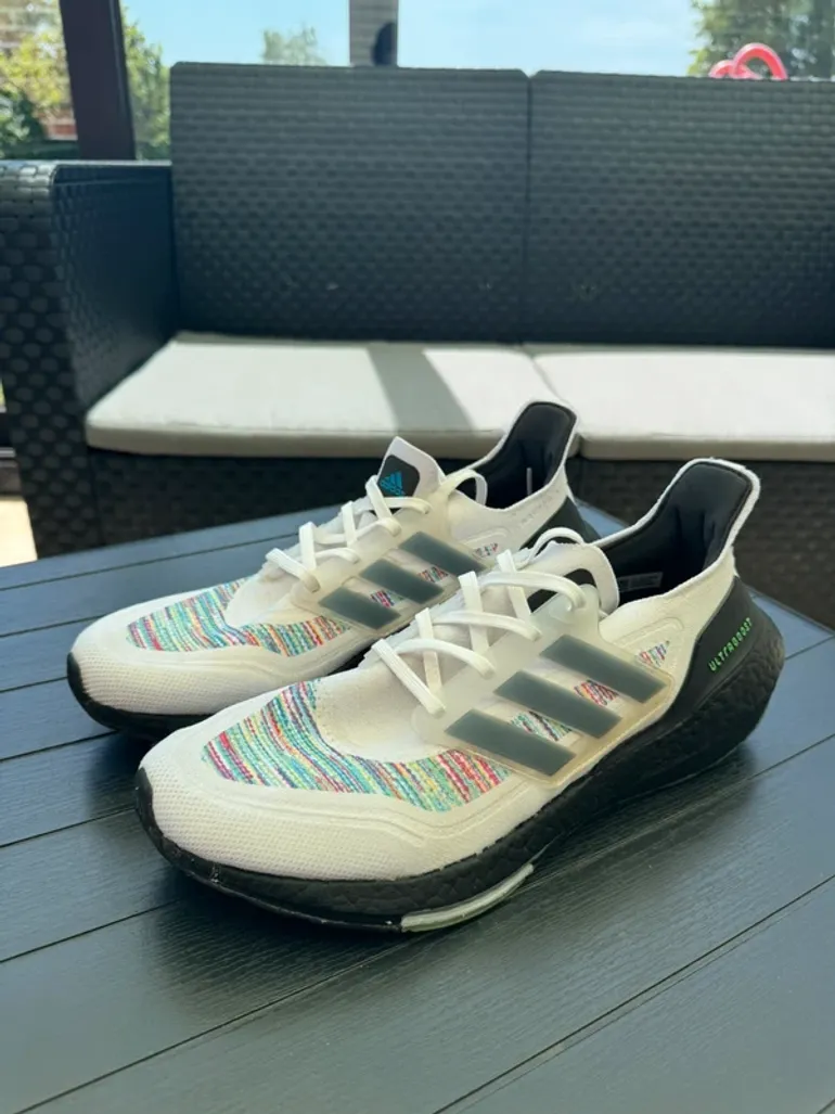 Used Adidas Ultraboost bike — image 3 of 7