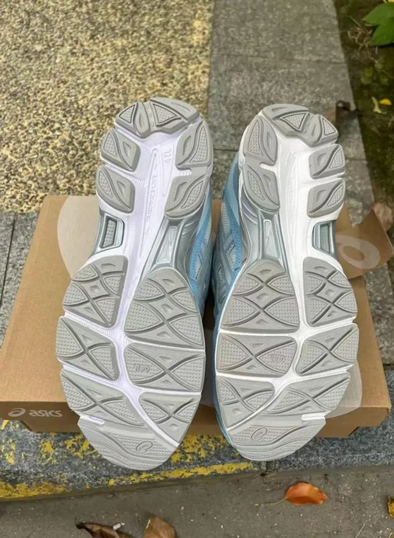 Used Asics Gel-NYC bike — image 7 of 7