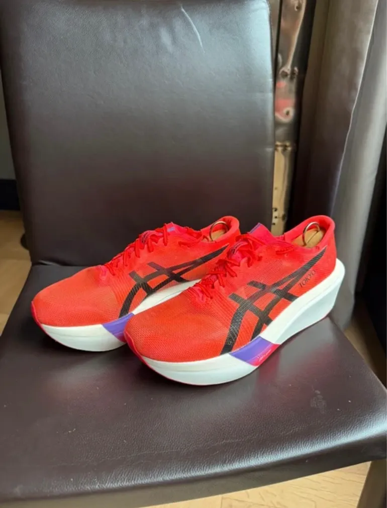 Brugt Asics Metaspeed Edge Tokyo bike — billede 1 af 3