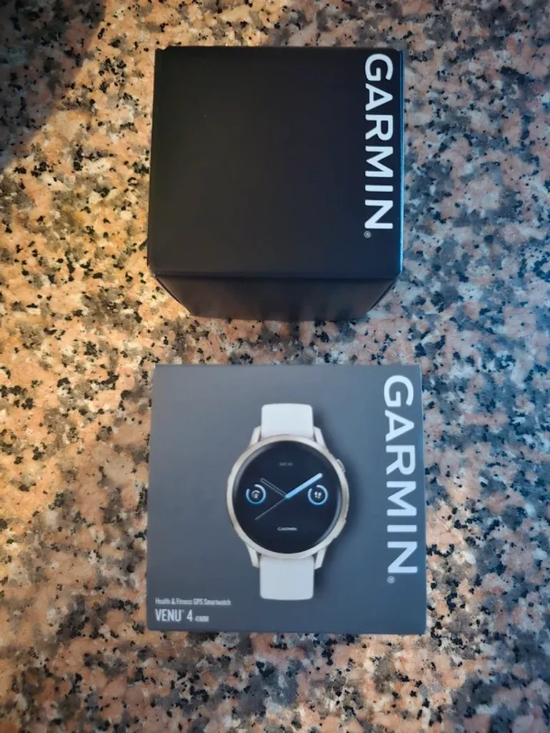 Used Garmin Venu 4 bike — image 2 of 7