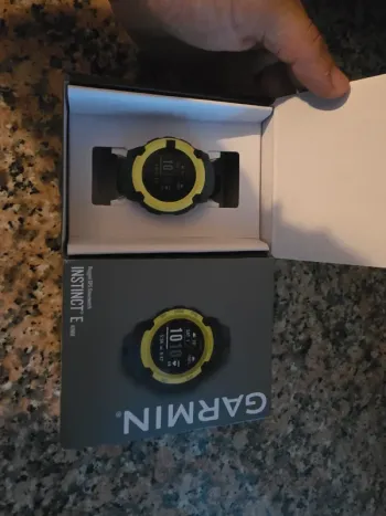 Used Garmin Instinct E bike — image 3 of 6