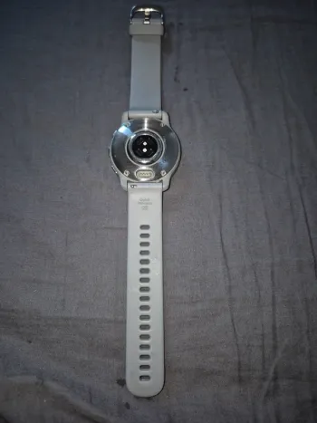 Used Garmin Venu 2 Plus bike — image 3 of 4