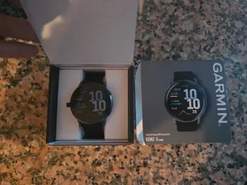 Used Garmin Venu 4 bike — image 3 of 6