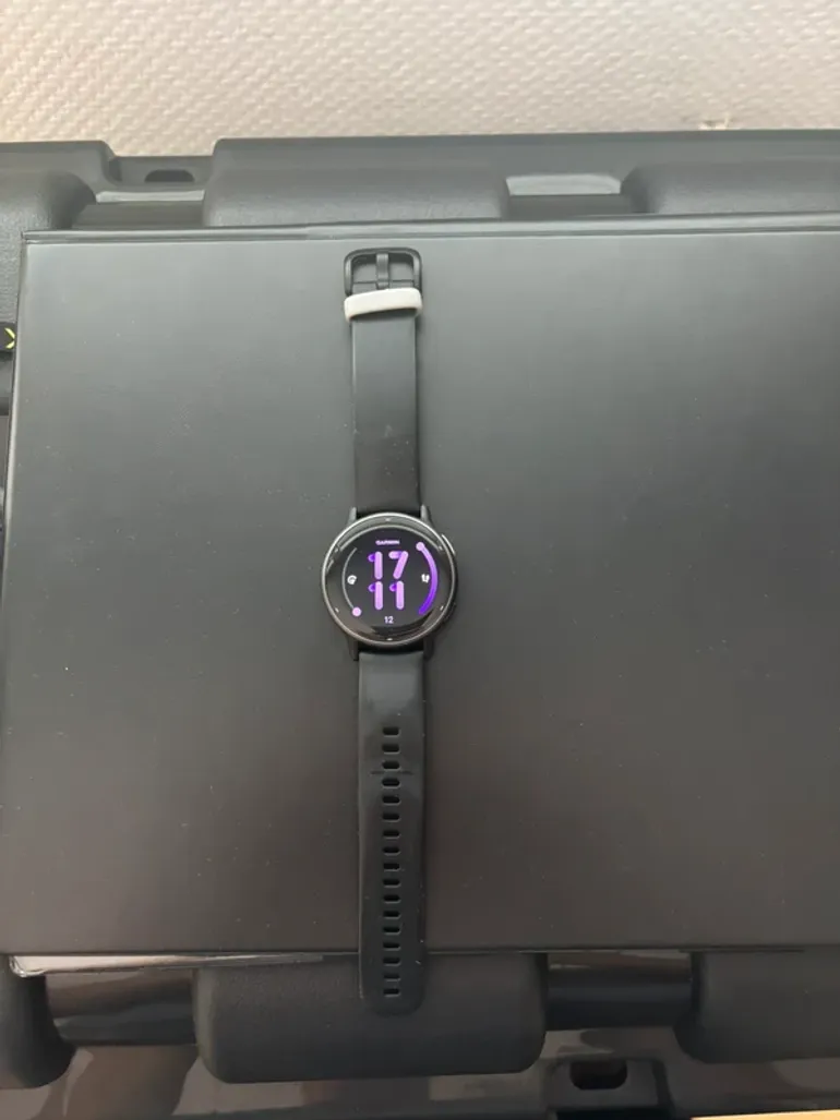 Used Garmin vivoactive 5 bike — image 2 of 4