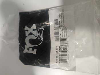 Used Fox FIT4 PTU Topcat bike — image 3 of 4