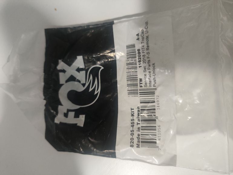 Used Fox FIT4 PTU Topcat bike — image 3 of 4