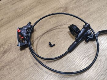 Použité Shimano Deore XT 4 Pistones bike — obrázek 3 z 6
