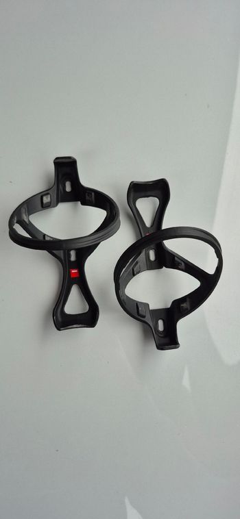 Used Elite Leggero Carbon Bottle Cages 2026 bike