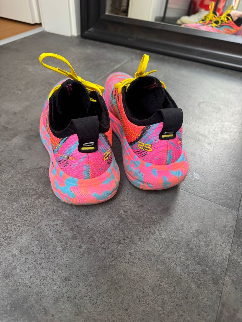 Used Asics GEL-NIMBUS 25 Color Injection bike — image 3 of 8