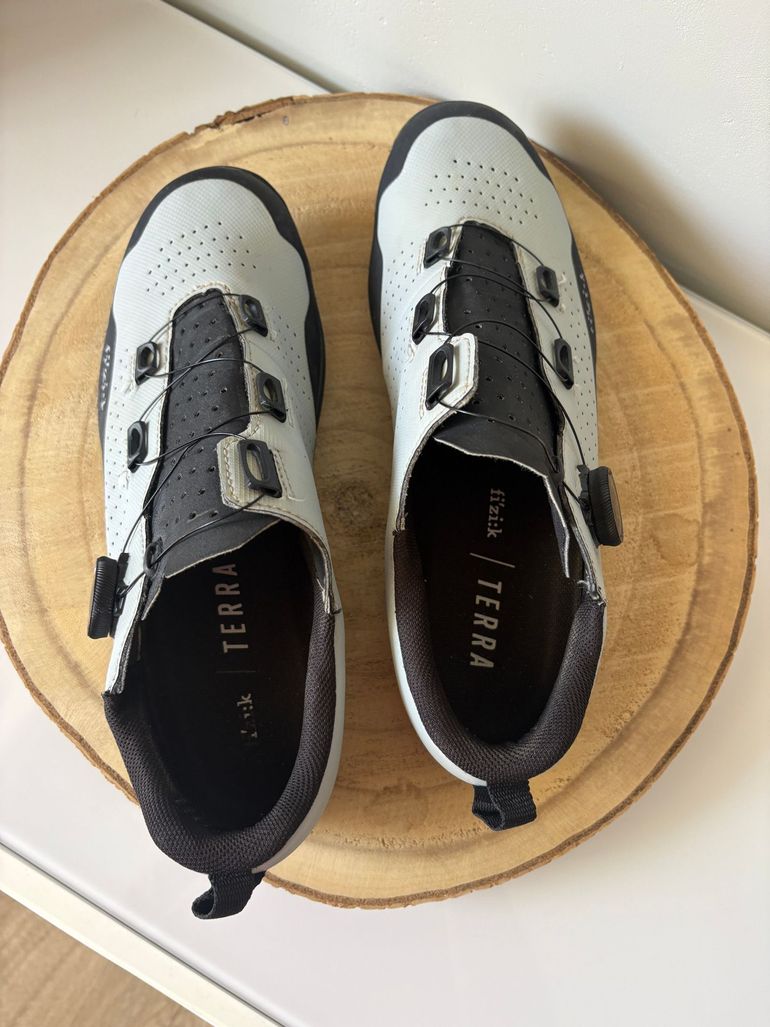 Used Fizik Terra Atlas bike — image 4 of 8