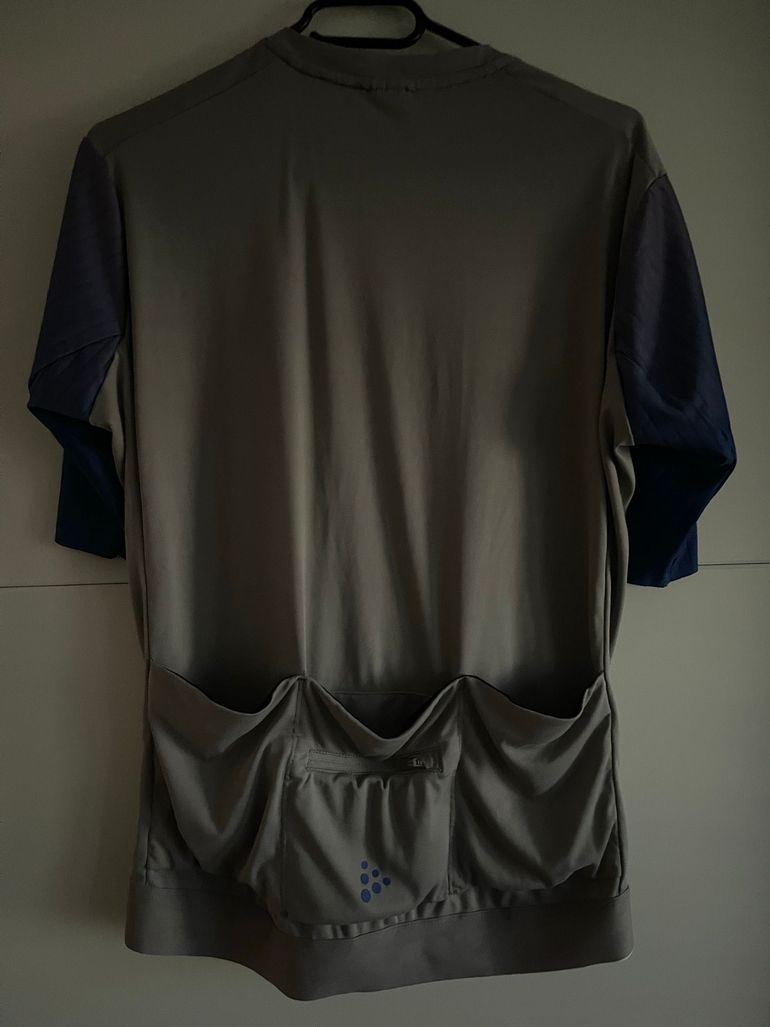 Käytetty Craft Sportswear Craft Jersey bike — kuva 2 / 2