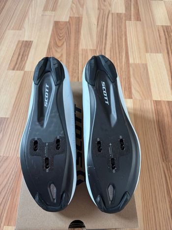 Used Scott Road RC Shoes 2026 bike — image 5 of 11