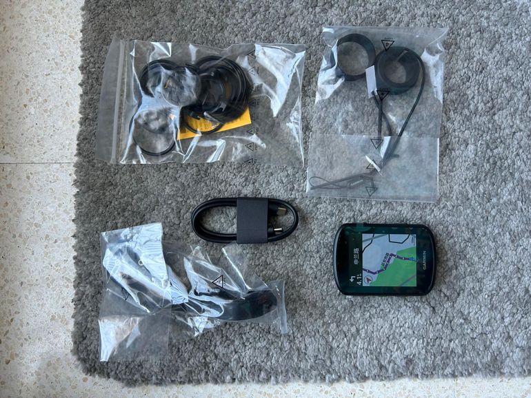 Used Garmin Edge 540 GPS Cycling Computer bike — image 4 of 12