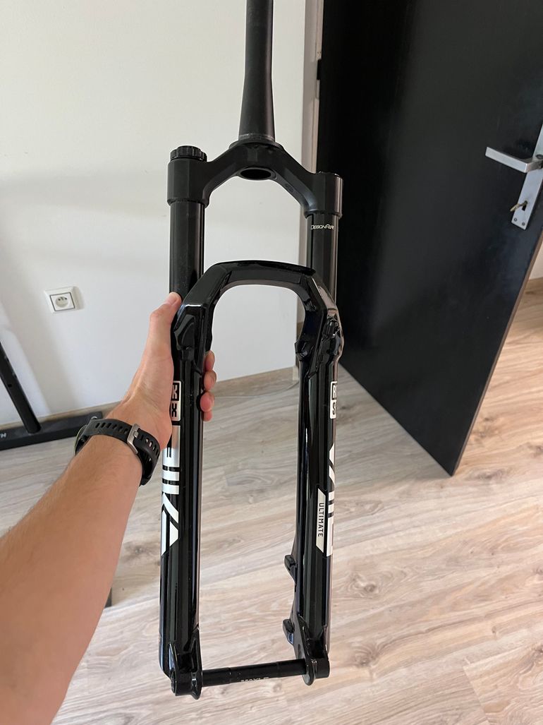 Used RockShox Pike Ultimate Charger 3.1 RC2 29" 130mm 2025 bike — image 5 of 6