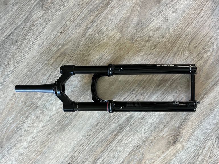 Used RockShox Pike Ultimate Charger 3.1 RC2 29" 130mm 2025 bike — image 3 of 6