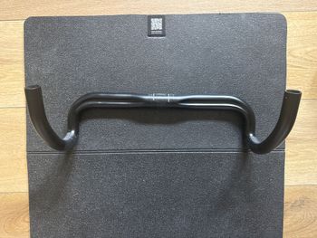 Käytetty RXL Carbon Handlebars 380mm bike — kuva 2 / 3