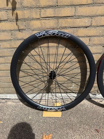 Used Vision SC40 2023 bike — image 6 of 7