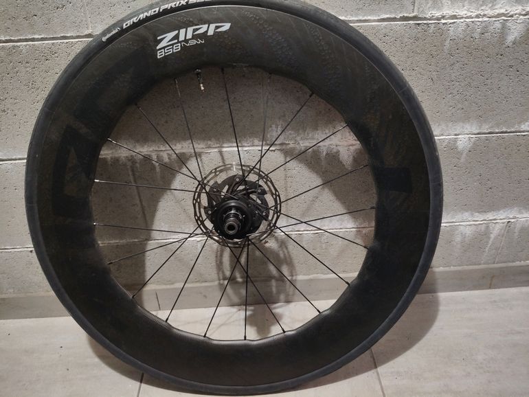 Used Zipp 858 NSW Wheelset 2024 bike — image 6 of 6