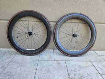 Použité Bontrager Aeolus RSL 62 TLR Disc Road Wheel 2024 bike