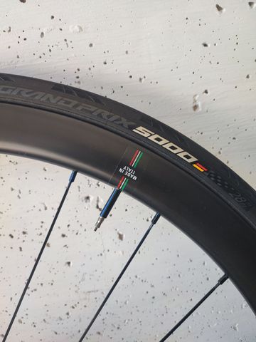Used Miche Carbonio Wheelset bike — image 5 of 9