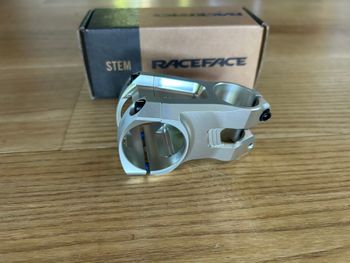 Used Race Face Turbine SL 50 mm 2026 bike — image 2 of 3