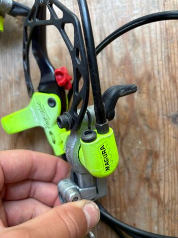 Used Magura HS33 Raceline Hydraulic Rim Brake bike — image 5 of 7