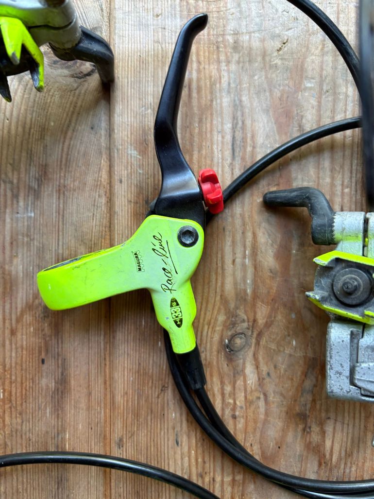 Used Magura HS33 Raceline Hydraulic Rim Brake bike — image 7 of 7