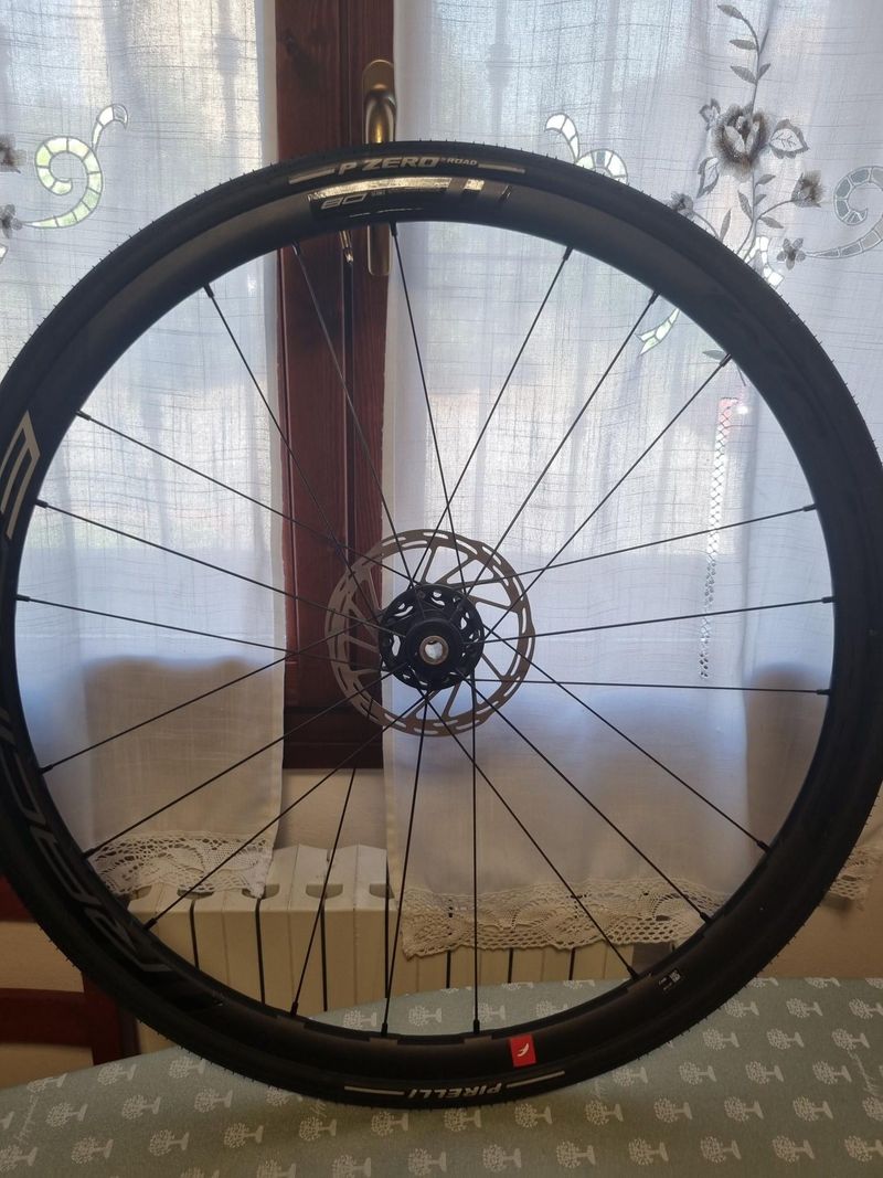 Gebrauchtes Fulcrum Racing 3 2024 bike — Bild 2 von 7