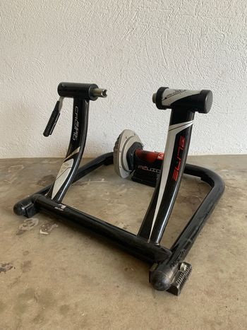 Used Elite SuperCrono Power Fluid ElastoGel Trainer 2011 bike — image 2 of 8