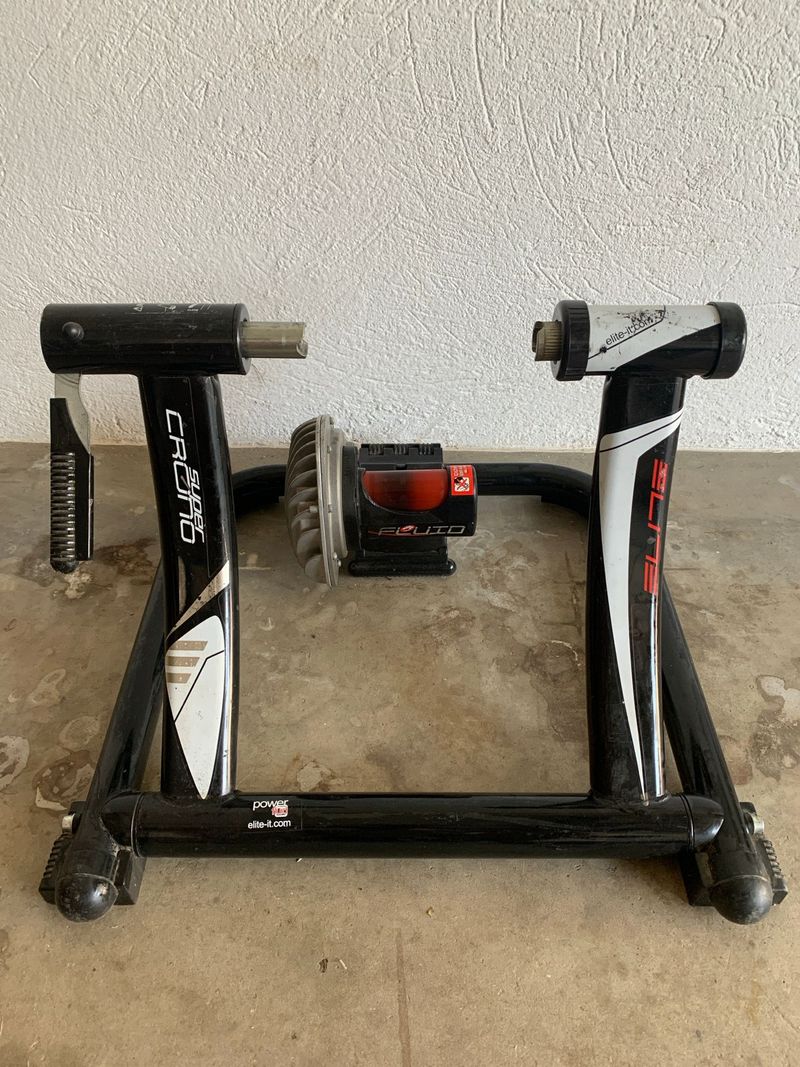Używany Elite SuperCrono Power Fluid ElastoGel Trainer 2011 Cycling Accessories