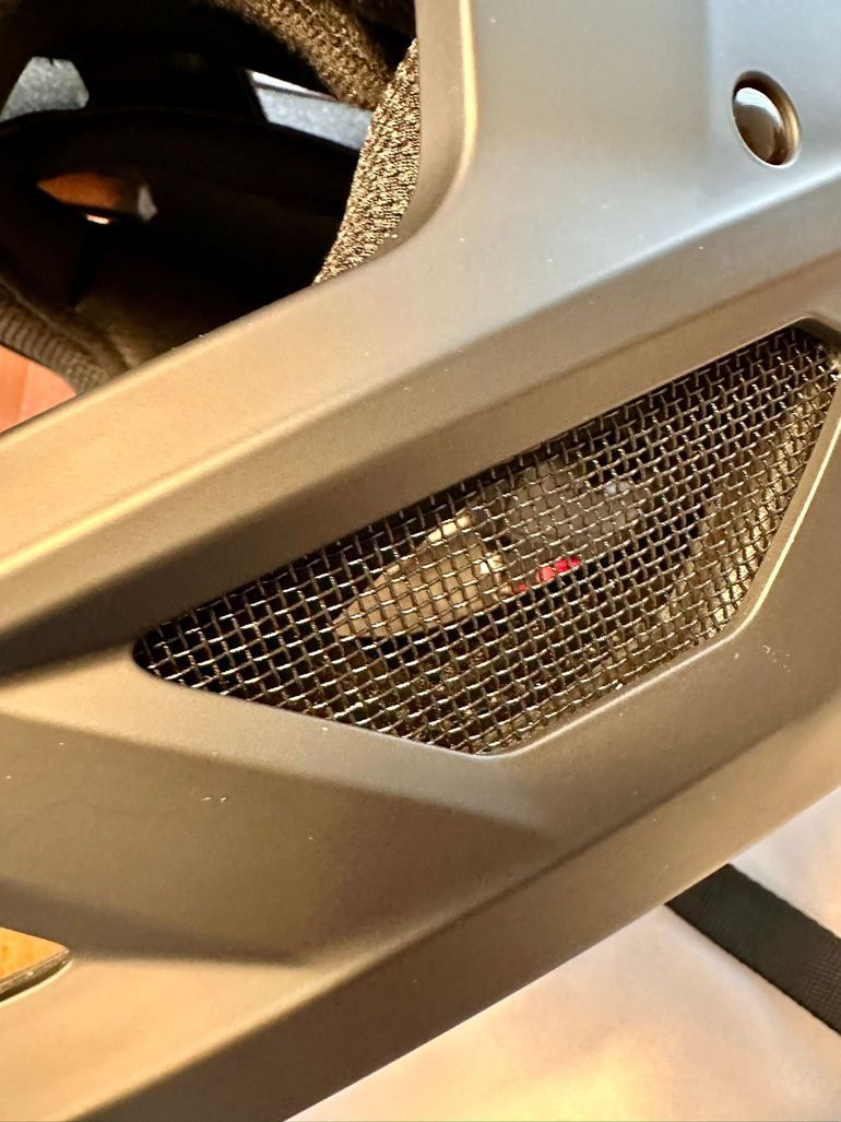Used Fox Rampage Helmet 2025 bike — image 15 of 18