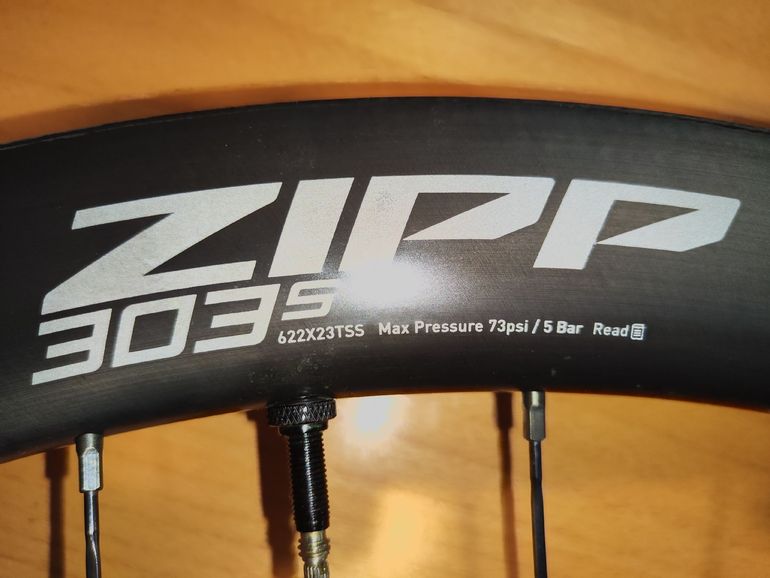 Brugt Sram Zipp 303 S 2025 bike — billede 8 af 9