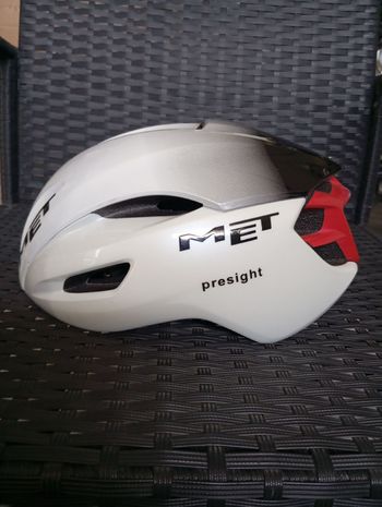Použité MET Idolo MIPS Helmet 2025 bike