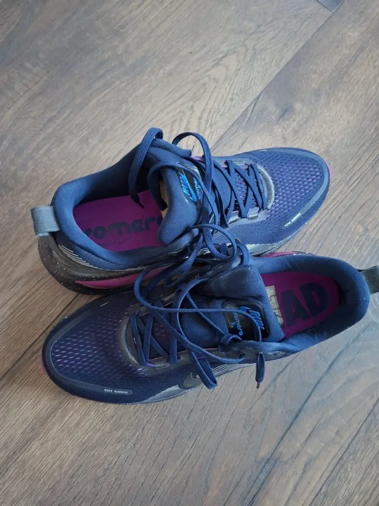 Used Nike Vomero 18SE bike — image 2 of 9