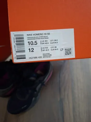 Used Nike Vomero 18SE bike — image 7 of 9