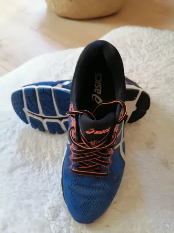 Used Asics Dynamic Duomax bike — image 3 of 4