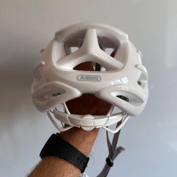 Použité ABUS AirBreaker Pure White Size M bike — obrázek 5 z 10
