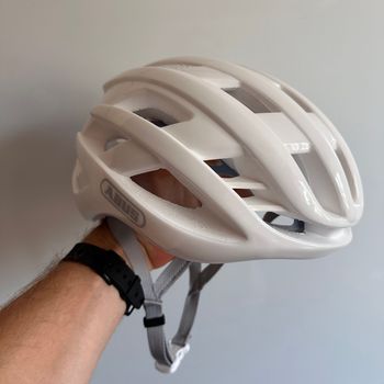 Použité ABUS AirBreaker Pure White Size M bike — obrázek 3 z 10