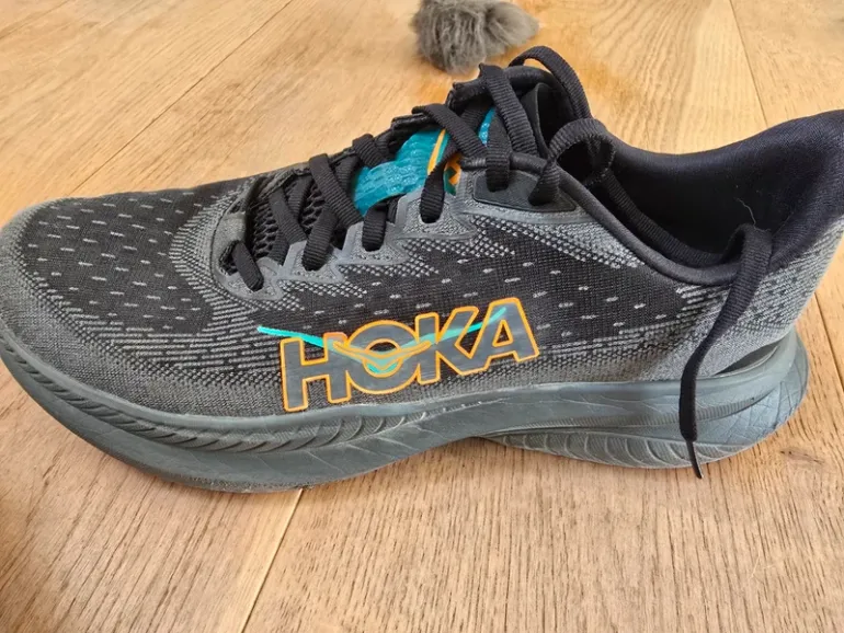 Used Hoka Mach 6 bike — image 2 of 4