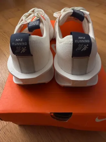 Käytetty Orange Nike Interact Run bike — kuva 4 / 7