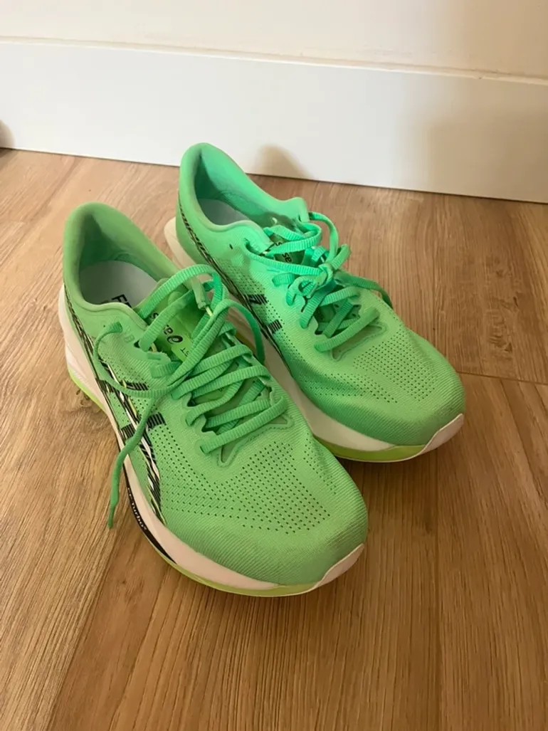 Used Asics Sonicblast bike — image 1 of 5