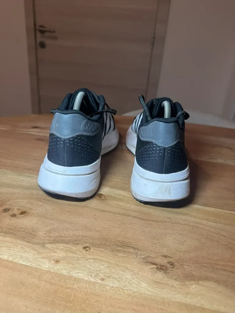 Used Adidas Adizero SL2 bike — image 4 of 5