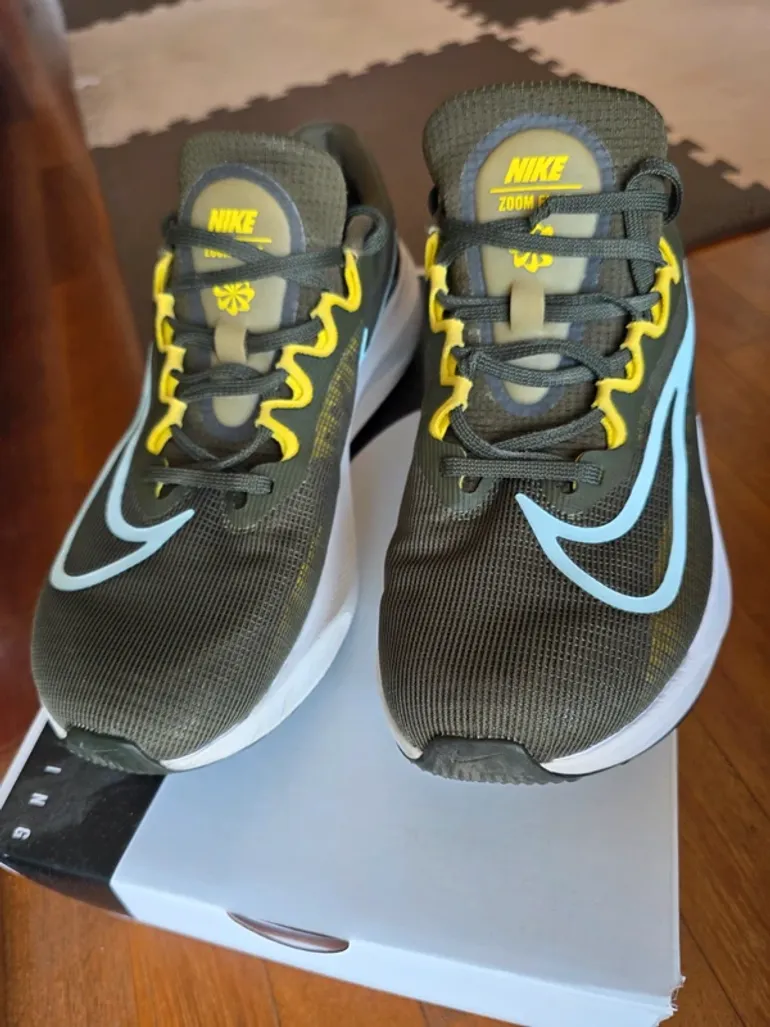 Used Nike Zoom Fly 5 bike — image 2 of 7